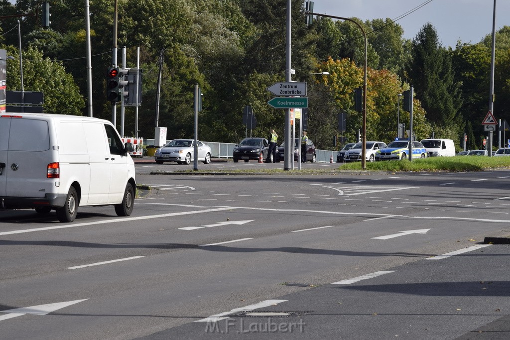 VU Koeln Buchheim Frankfurterstr Beuthenerstr P132.JPG - Miklos Laubert